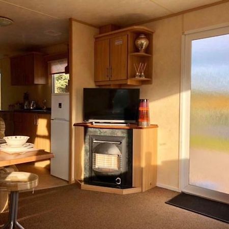 Caravan 50. Nairn Lochloy Holiday Park Exterior photo